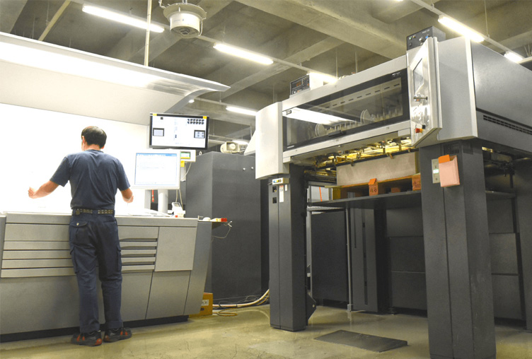 大手教育、金融企業の実績多数